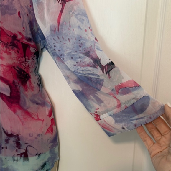 CHICOS GORGEOUS FLORAL SHEER KIMONO CARDIGAN - Picture 3 of 4